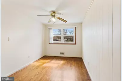 1041 Foxwood Lane, Baltimore, MD 21221 - Photo 17