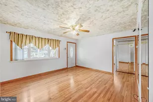 18 Propeller Dr, Baltimore, MD 21220 - Photo 3