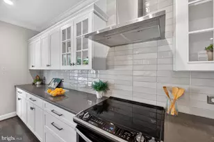 614 Brightwood Clb Dr, Lutherville Timonium, MD 21093 - Photo 5