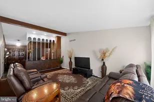 3819 Pikeswood Dr, Randallstown, MD 21133 - Photo 3