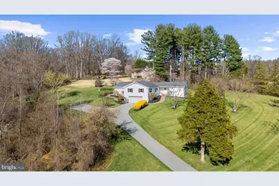 4402 Meadowcliff Road, Glen Arm, MD 21057 - Photo 3