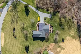 4402 Meadowcliff Rd, Glen Arm, MD 21057 - Photo 5