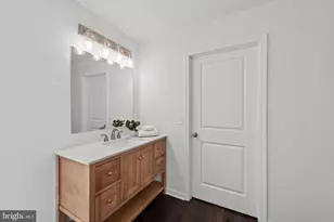 2747 Park Dr, Halethorpe, MD 21227 - Photo 17