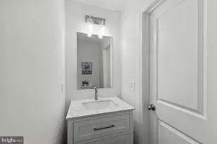 2747 Park Dr, Halethorpe, MD 21227 - Photo 19