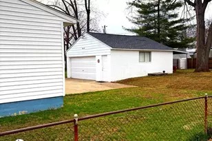 945 Kinwat Ave, Essex, MD 21221 - Photo 3