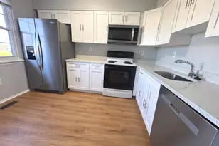 17 Holland Hill, Catonsville, MD 21228 - Photo 7