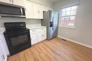 4826 Grand Bend Dr, Catonsville, MD 21228 - Photo 9