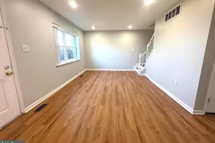 4826 Grand Bend Dr, Catonsville, MD 21228 - Photo 3