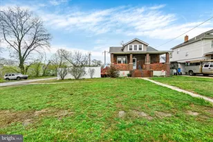 4630 Magnolia Ave, Baltimore, MD 21227 - Photo 3