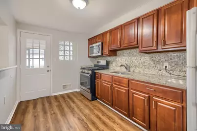 930 Foxwood Lane, Essex, MD 21221 - Photo 9