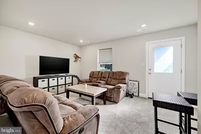 1819 Betterton Rd, Essex, MD 21221 - Photo 7