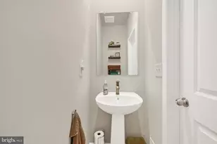 1819 Betterton Rd, Essex, MD 21221 - Photo 7