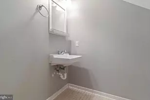 438 Bloomsbury Ave, Baltimore, MD 21228 - Photo 41