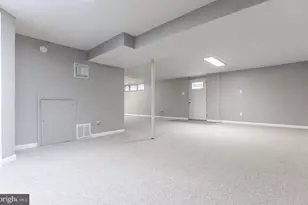 438 Bloomsbury Ave, Baltimore, MD 21228 - Photo 31