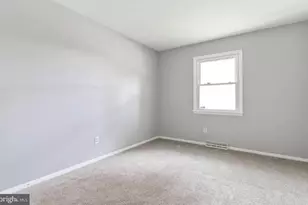 438 Bloomsbury Ave, Baltimore, MD 21228 - Photo 35