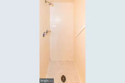 2331 Old Court Road #214, Pikesville, MD 21208 - Photo 23