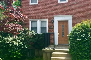 765 Charing Cross Rd, Baltimore, MD 21229 - Photo 1