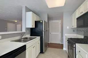 8318 Poplar Mill Rd, Nottingham, MD 21236 - Photo 3