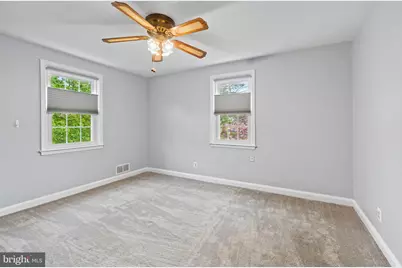 5511 Medwick Garth N, Baltimore, MD 21228 - Photo 15