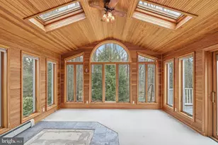 2201 Knox Ave, Reisterstown, MD 21136 - Photo 15