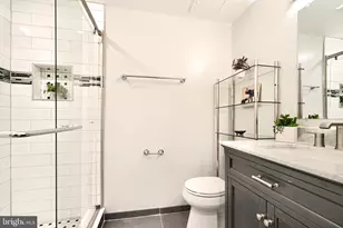 28 Allegheny Ave, Towson, MD 21204 - Photo 9