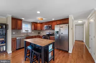 9469 Seven Courts Dr, Nottingham, MD 21236 - Photo 9