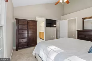 11928 Thurloe Dr, Lutherville Timonium, MD 21093 - Photo 17