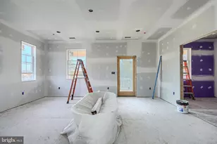 918 Sue Grove Rd, Essex, MD 21221 - Photo 9