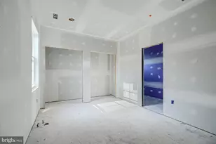 918 Sue Grove Rd, Essex, MD 21221 - Photo 5