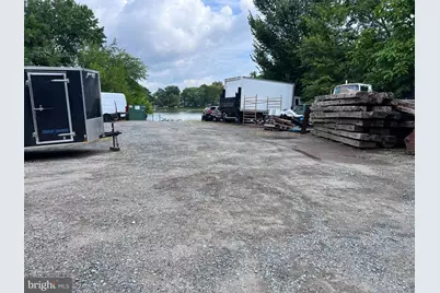 1923 Old Eastern Ave, Essex, MD 21221 - Photo 3