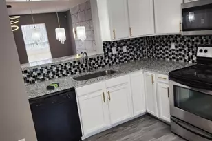 3506 Derby Shire, Baltimore, MD 21244 - Photo 9