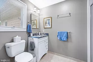 19 Seminary Dr, Lutherville Timonium, MD 21093 - Photo 35