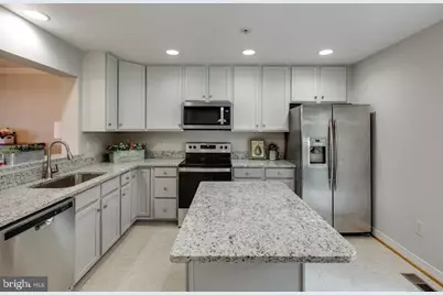 1207 Pear Blossum Court, Catonsville, MD 21228 - Photo 7