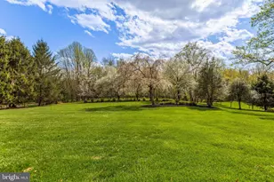 29 Springhill Farm Ct, Cockeysville, MD 21030 - Photo 17