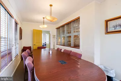 407 W Pennsylvania Avenue, Towson, MD 21204 - Photo 11