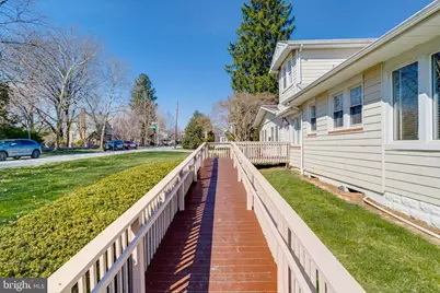 407 W Pennsylvania Avenue, Towson, MD 21204 - Photo 5