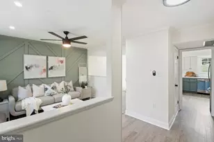 7 Prestwick Square, Baltimore, MD 21228 - Photo 5