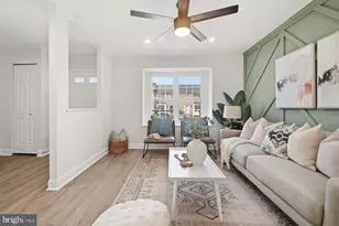 7 Prestwick Square, Baltimore, MD 21228 - Photo 9