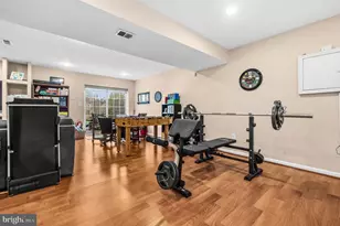 2001 Willowcrest Cir, Baltimore, MD 21209 - Photo 37