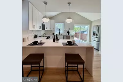 19 N Ritters Lane, Owings Mills, MD 21117 - Photo 17