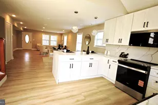 19 N Ritters Ln, Owings Mills, MD 21117 - Photo 9