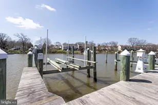 568 Hopkins Landing Dr, Baltimore, MD 21221 - Photo 39