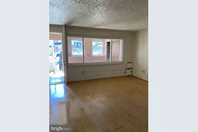 8048 Eastdale Road, Baltimore, MD 21224 - Photo 11