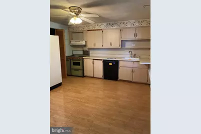 8048 Eastdale Road, Baltimore, MD 21224 - Photo 15