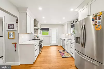6640 Loch Hill Road, Baltimore, MD 21239 - Photo 15
