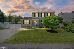 2 Morn Mist Ct, Parkville, MD 21234 - Photo 1