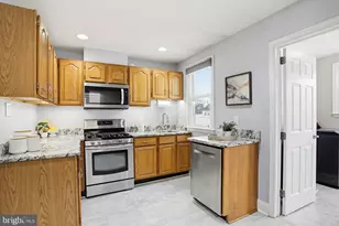 8209 Longpoint Rd, Baltimore, MD 21222 - Photo 7