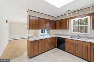 2201 Knox Ave, Reisterstown, MD 21136 - Photo 9