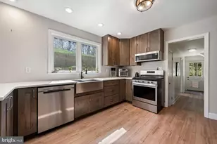 535 Oella Ave, Ellicott City, MD 21043 - Photo 15