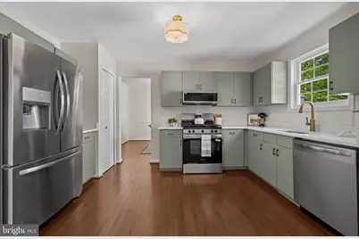 5 Ben Woods Court, Baltimore, MD 21228 - Photo 15